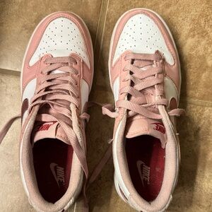 Used: Nike Dunks in Blush Pink and White Sneakers 5.5 youth
